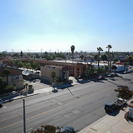 Rodeway Inn & Suites Bellflower Luaran gambar
