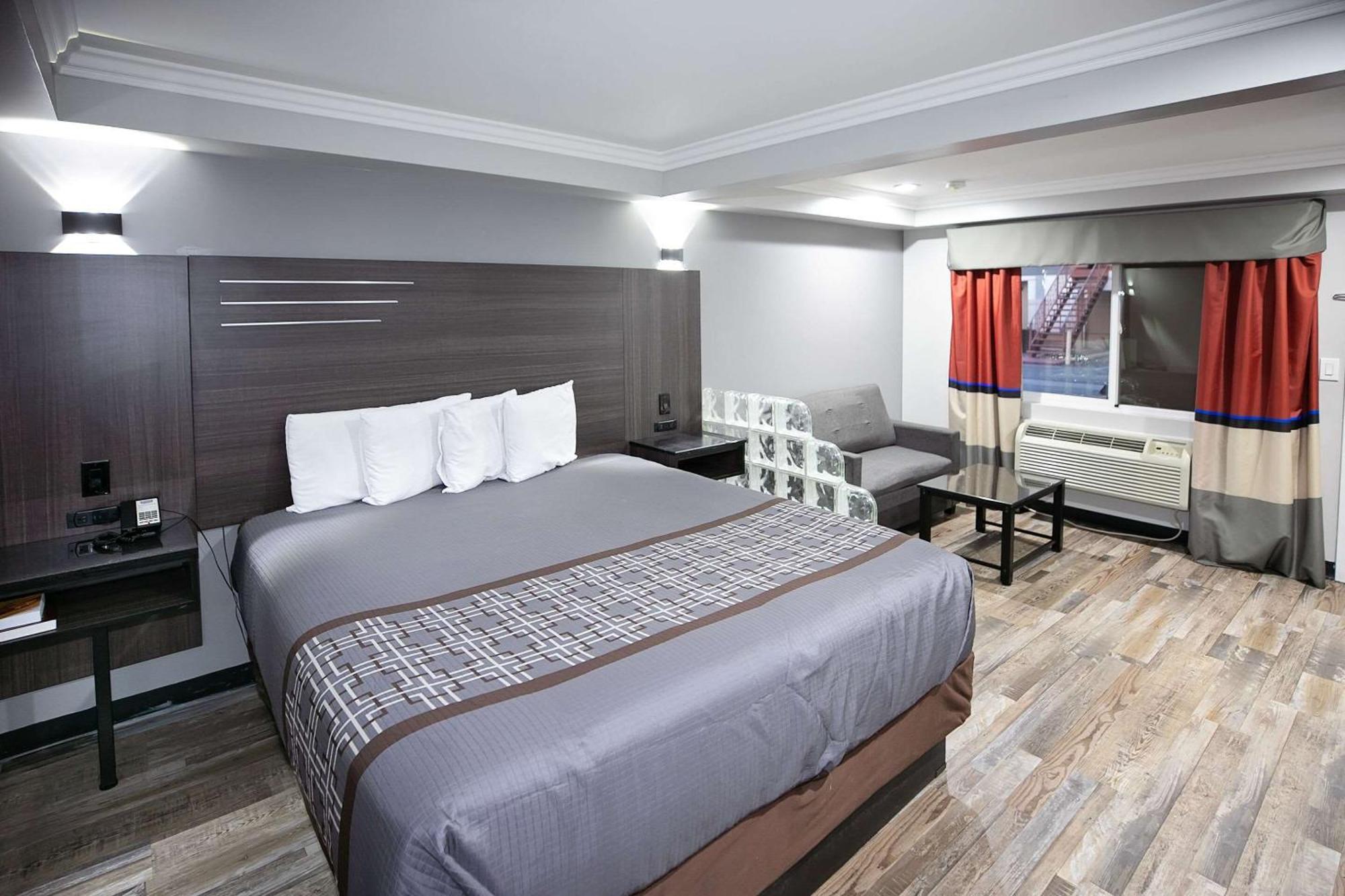 Rodeway Inn & Suites Bellflower Luaran gambar