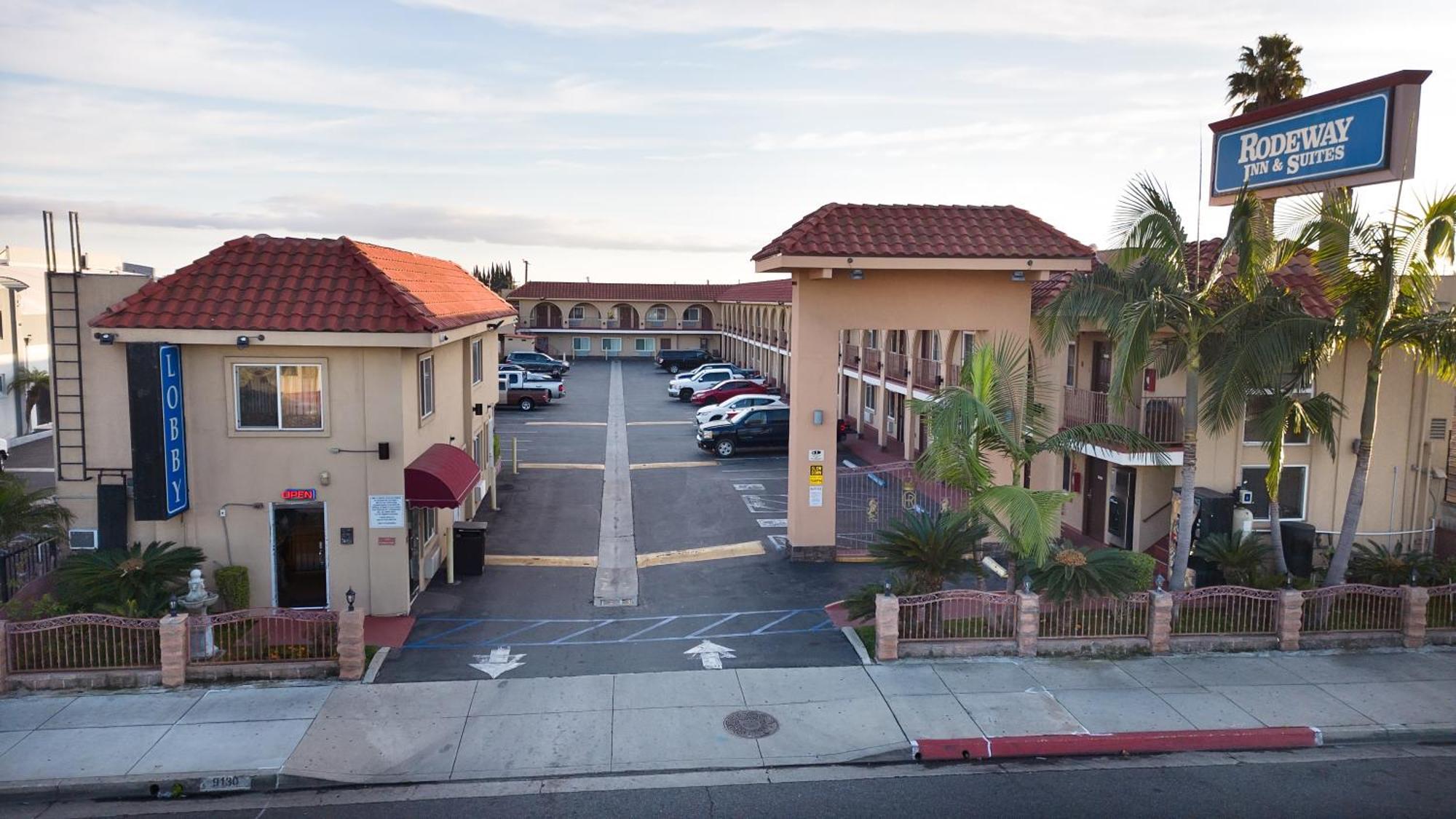 Rodeway Inn & Suites Bellflower Luaran gambar