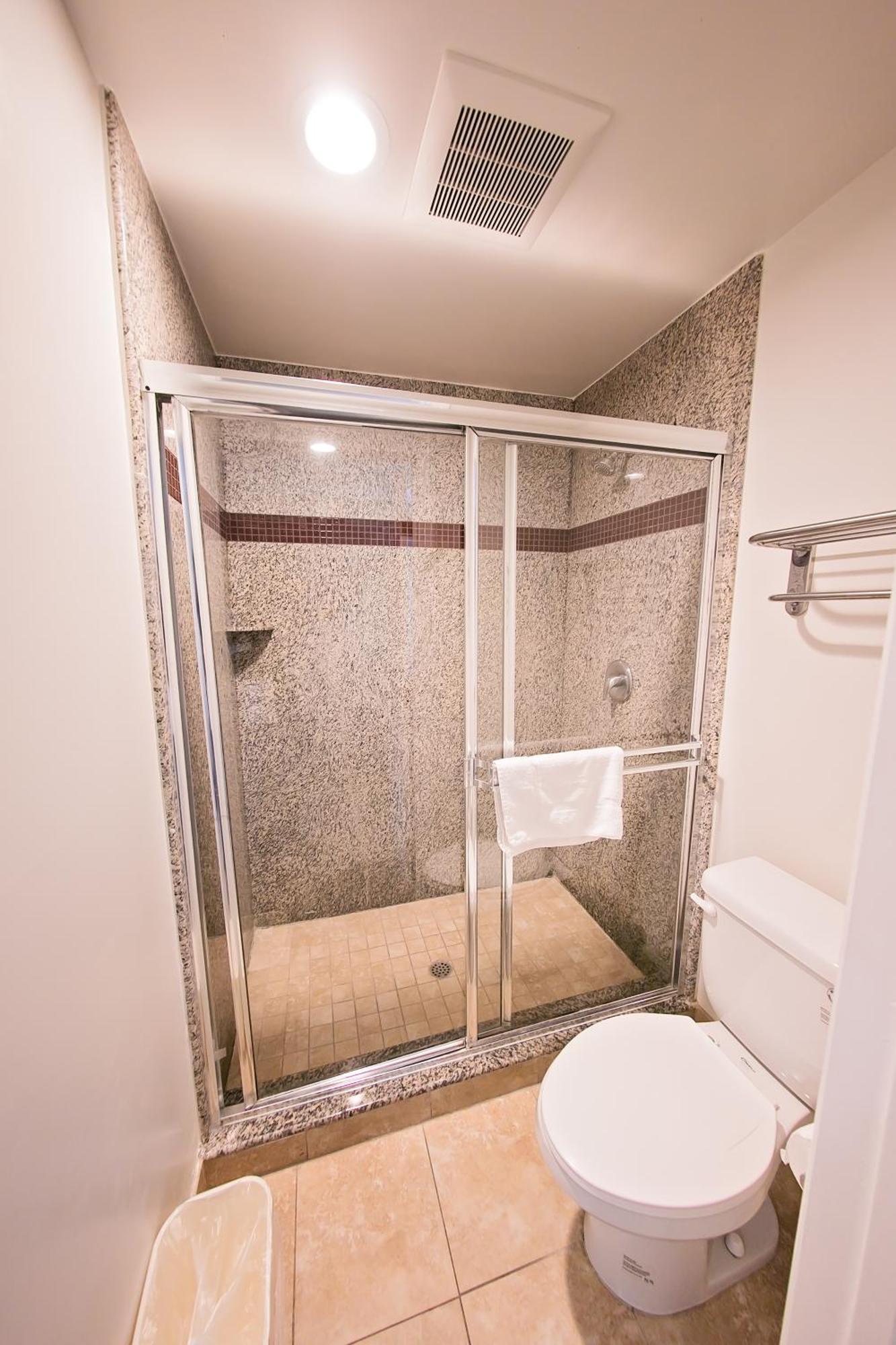 Rodeway Inn & Suites Bellflower Luaran gambar